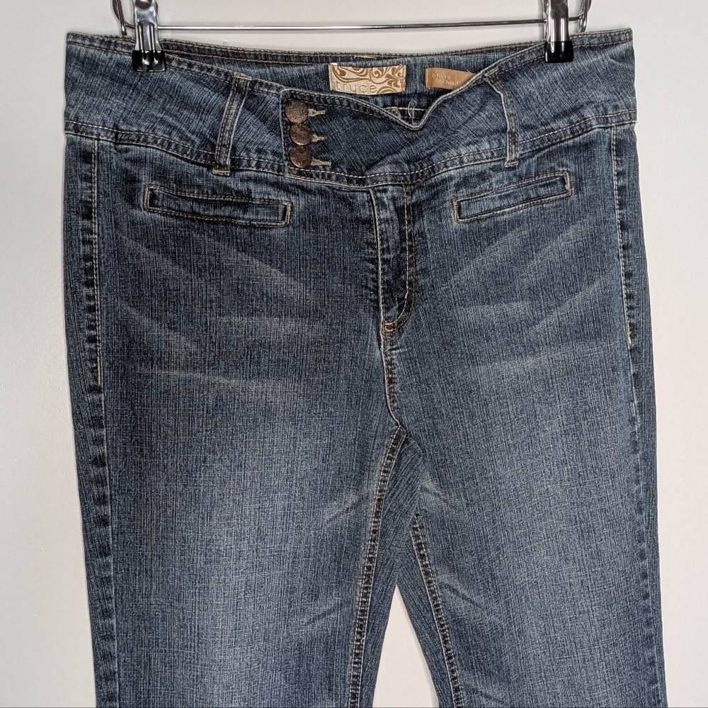 Truce Denim Flare Jeans Women’s Mid-Rise Medium Wash Stretch Bootcut Y2K Size 10 - Picture 5 of 12
